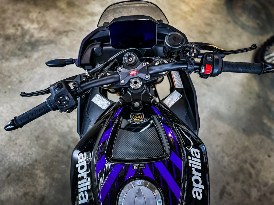 2027 APRILIA TUONO V4 1100 FACTORY