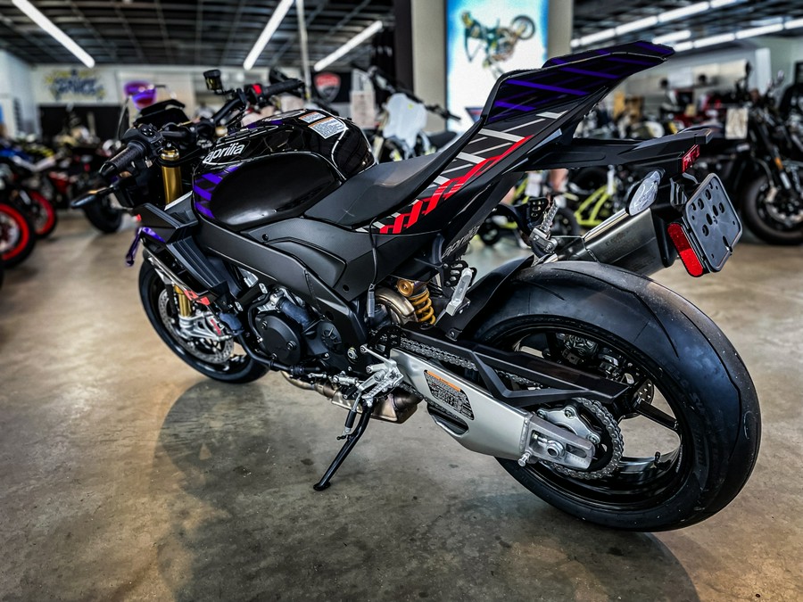 2027 APRILIA TUONO V4 1100 FACTORY