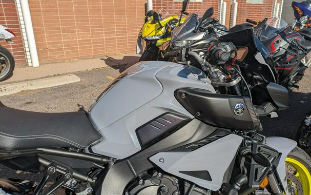 2017 Yamaha FZ-10