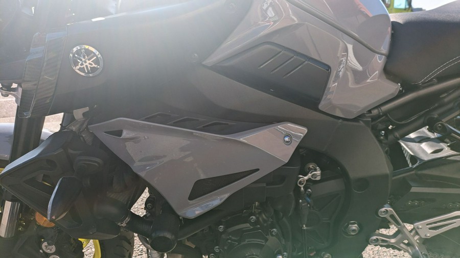 2017 Yamaha FZ-10