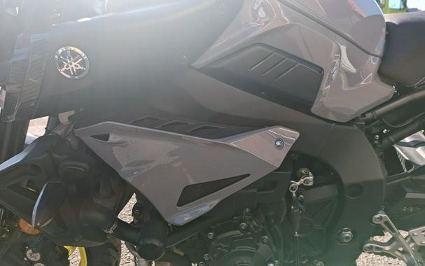 2017 Yamaha FZ-10