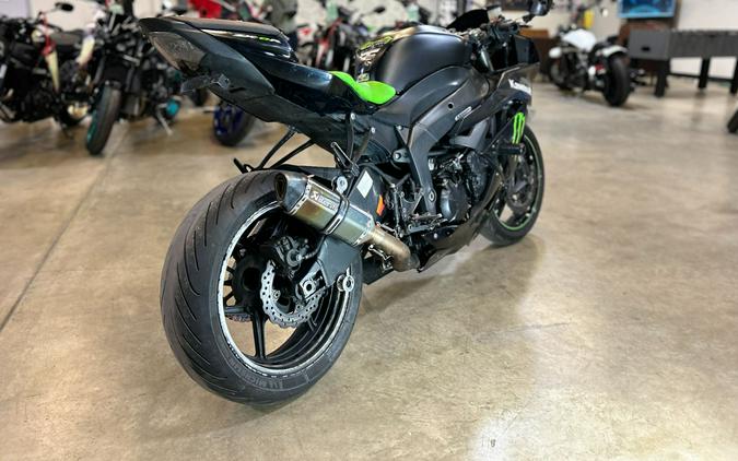 2009 Kawasaki Ninja® ZX™-6R Monster Energy®