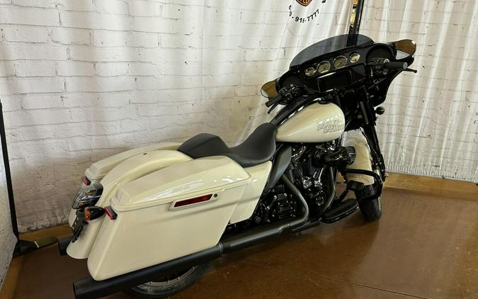 2023 Harley-Davidson Street Glide ST FLHXST White Sand Pearl