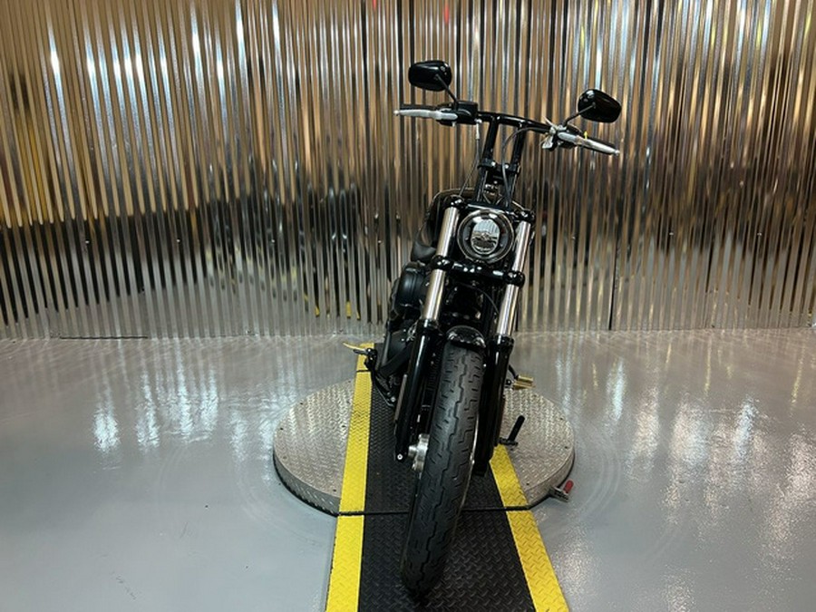 2019 Harley-Davidson Softail FXBB - Street Bob