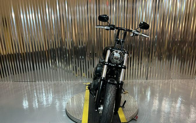 2019 Harley-Davidson Softail FXBB - Street Bob