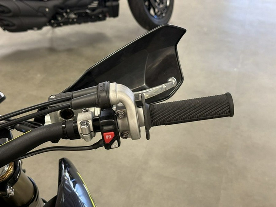 2026 Triumph TF 450-E Jet BlackPure White