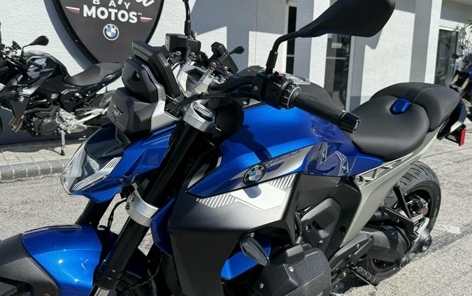 2026 BMW R 1300 R