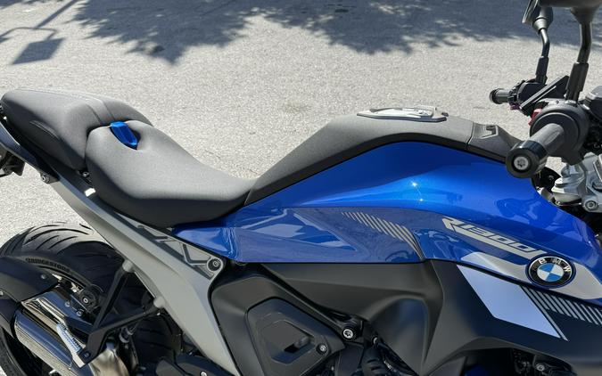 2026 BMW R 1300 R