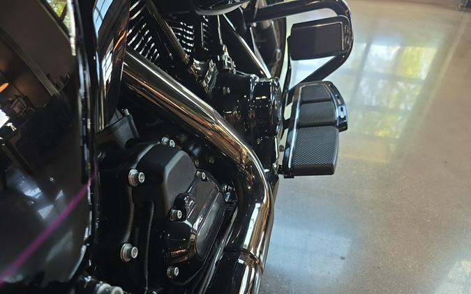 FLTRXSE 2025 CVO™ Road Glide™