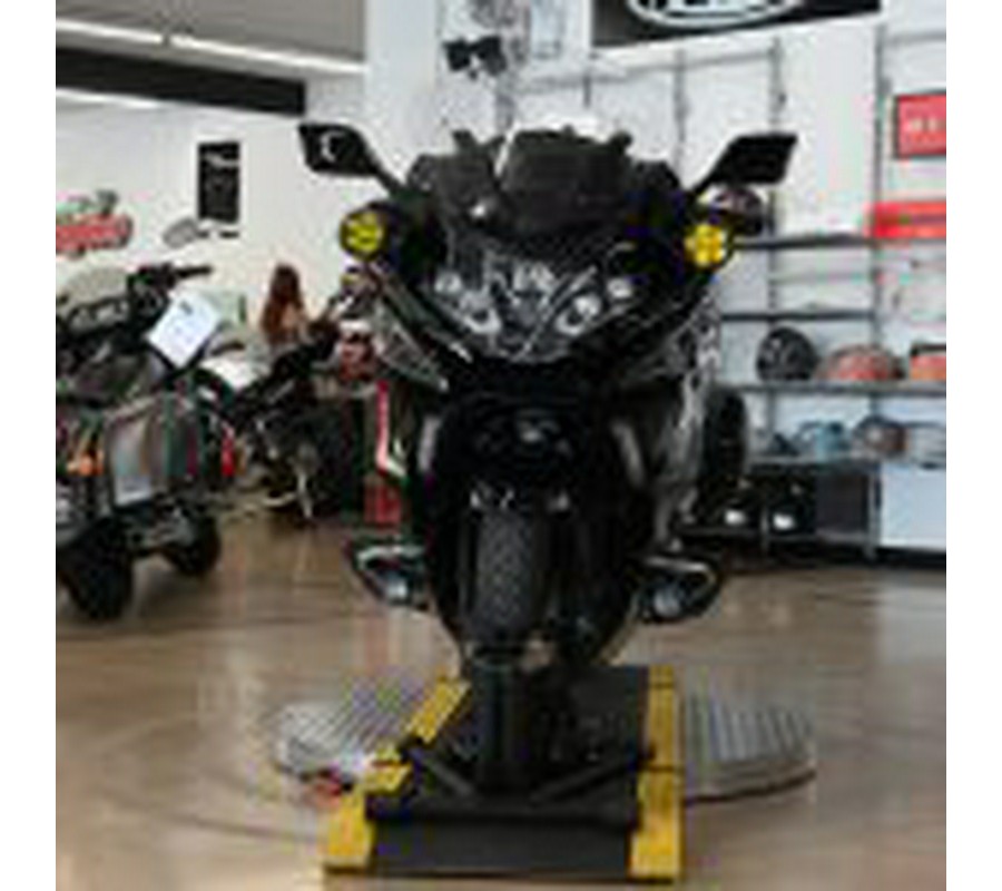 2022 BMW K1600 Grand America
