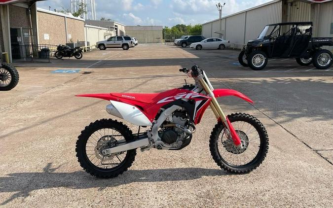 2020 Honda CRF250R Review: National Track Tested (12 Fast Facts)