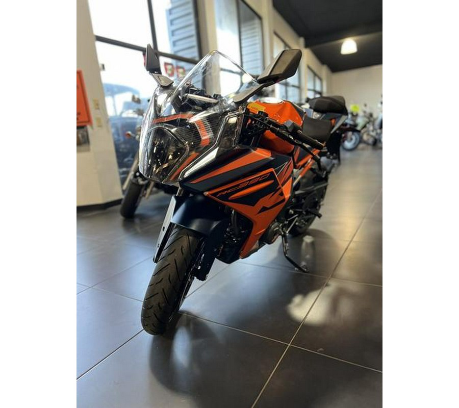 2023 KTM RC 390