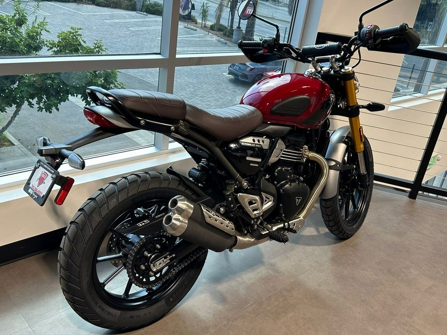 2024 Triumph Scrambler 400 X Carnival Red / Phantom Black