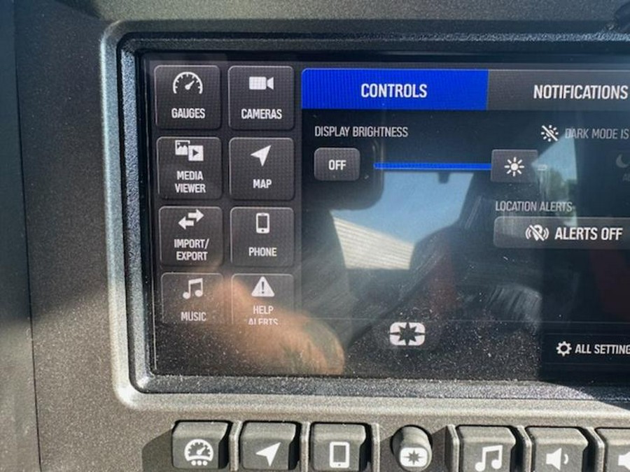 2025 Polaris® XPedition ADV NorthStar