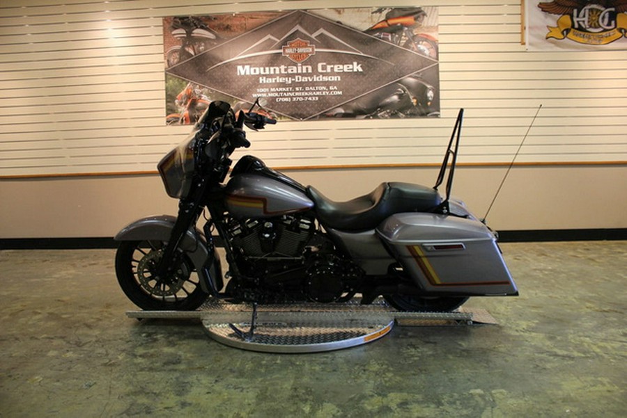 2018 Harley-Davidson FLHXS - Street Glide Special