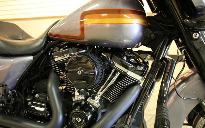 2018 Harley-Davidson FLHXS - Street Glide Special