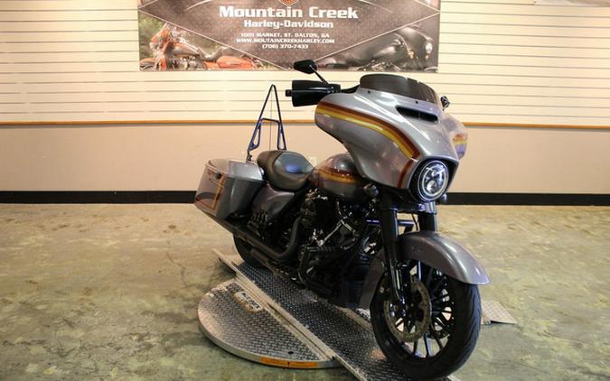 2018 Harley-Davidson FLHXS - Street Glide Special