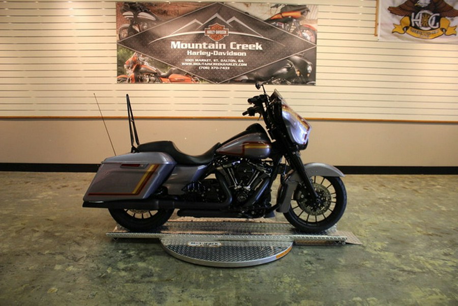 2018 Harley-Davidson FLHXS - Street Glide Special