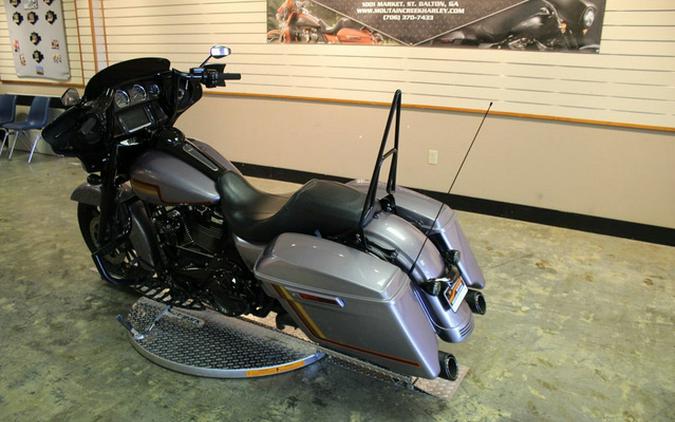 2018 Harley-Davidson FLHXS - Street Glide Special