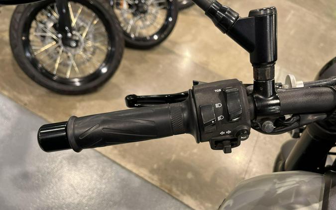 2016 Yamaha XSR900 CA