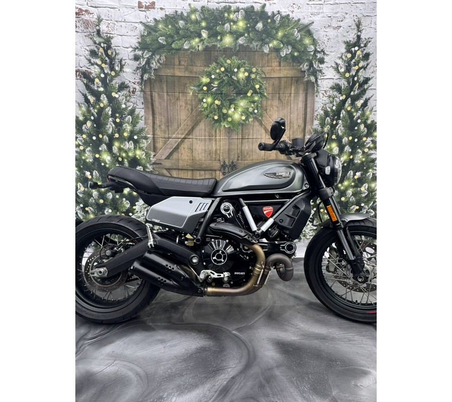 2022 Ducati Scrambler Nightshift, with exhaust and other extras, 6250 miles!