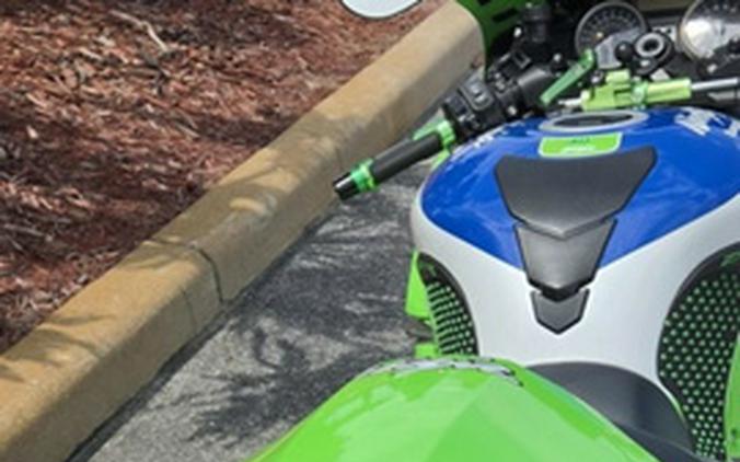 2024 Kawasaki Ninja ZX-14R 40th Anniversary Edition ABS