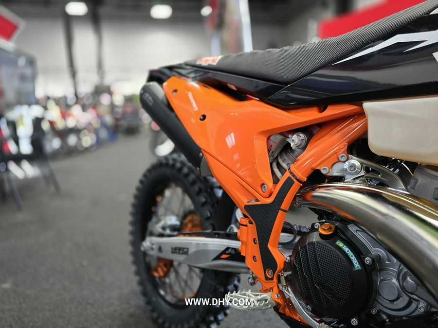 2025 KTM 300 XC-W Hardenduro