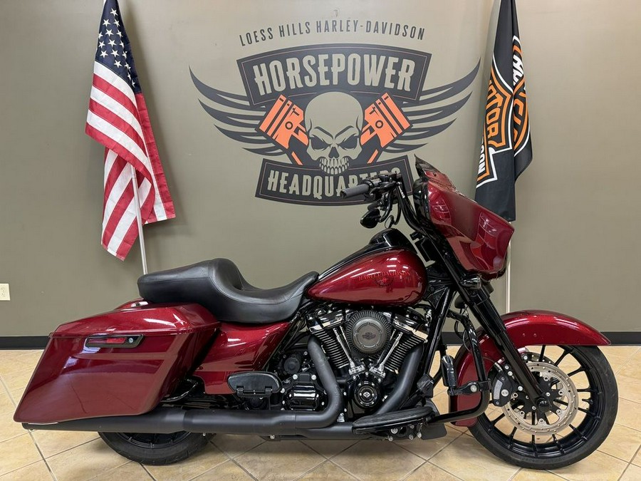 2018 Harley-Davidson Street Glide® Special