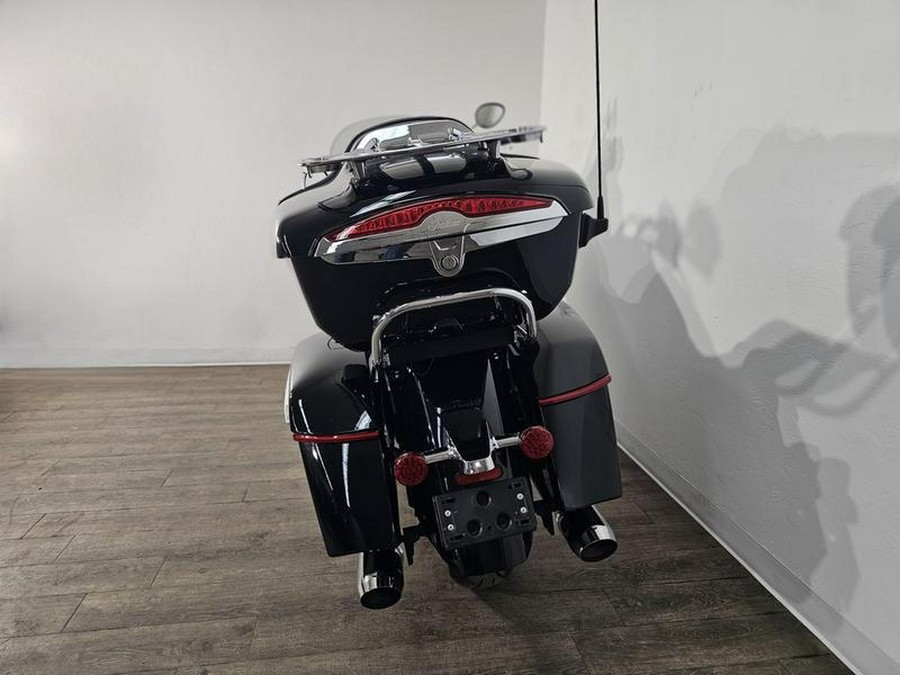 2023 Indian Motorcycle® Pursuit Limited Black Metallic