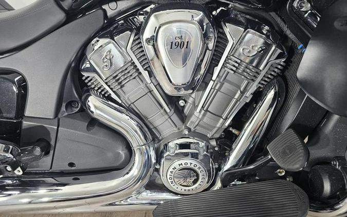 2023 Indian Motorcycle® Pursuit Limited Black Metallic