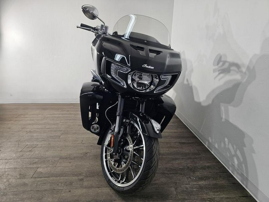 2023 Indian Motorcycle® Pursuit Limited Black Metallic