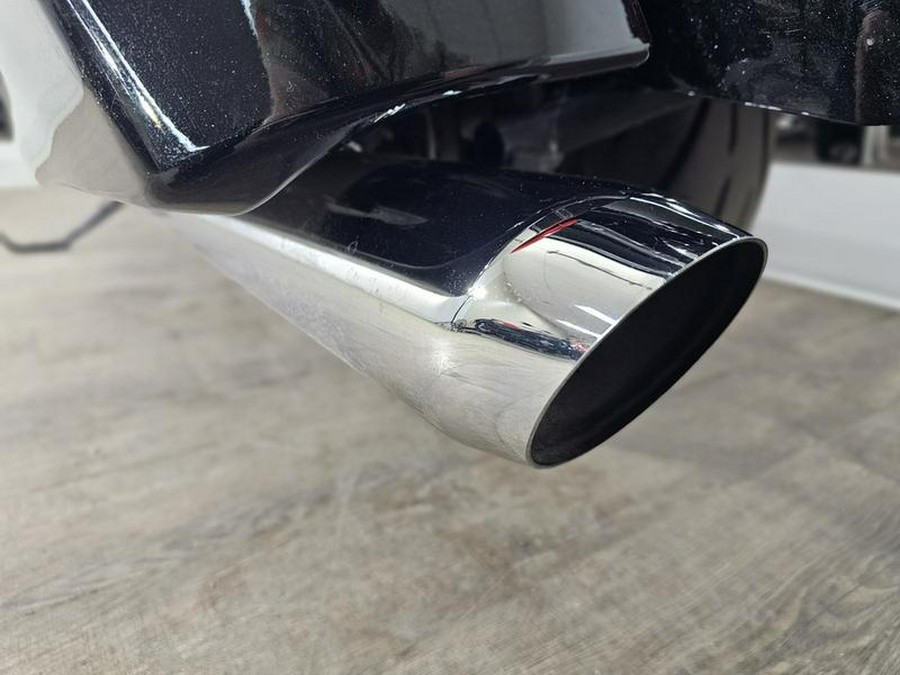 2023 Indian Motorcycle® Pursuit Limited Black Metallic