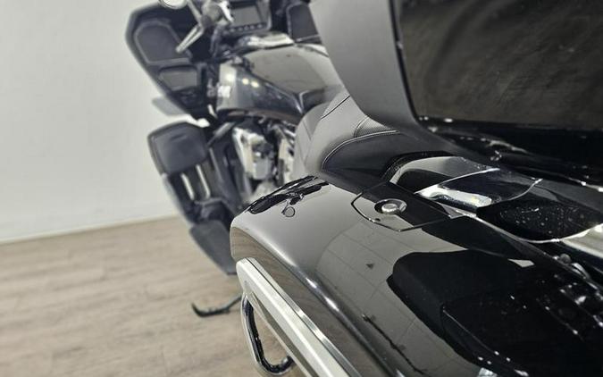 2023 Indian Motorcycle® Pursuit Limited Black Metallic