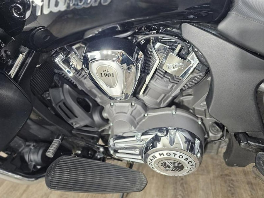 2023 Indian Motorcycle® Pursuit Limited Black Metallic