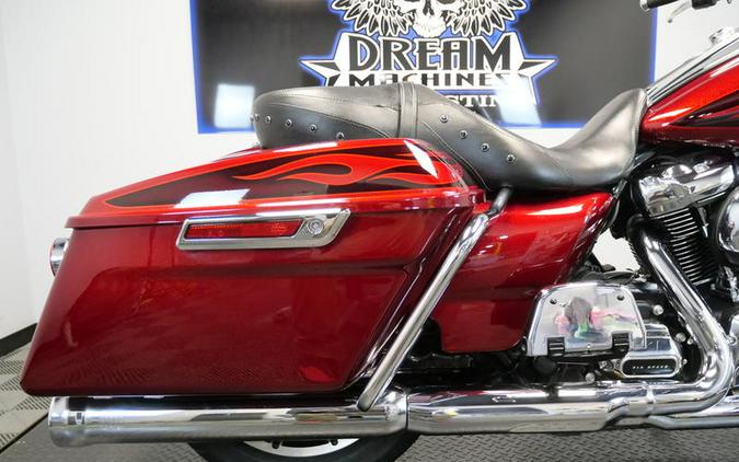 2017 Harley-Davidson® FLHR - Road King®