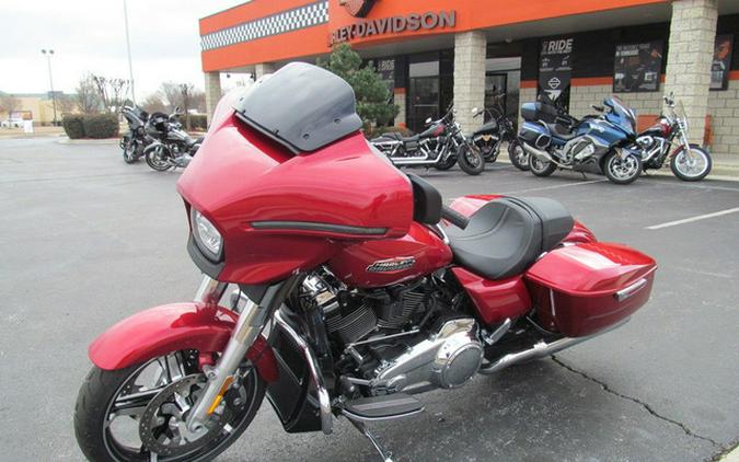 2025 Harley-Davidson FLHX - Street Glide