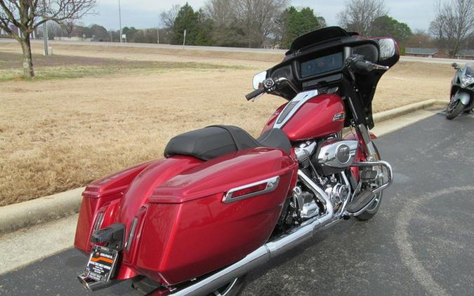 2025 Harley-Davidson FLHX - Street Glide