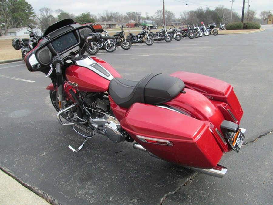 2025 Harley-Davidson FLHX - Street Glide