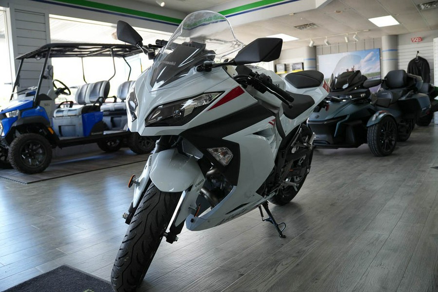 2026 Kawasaki Ninja® 300 ABS