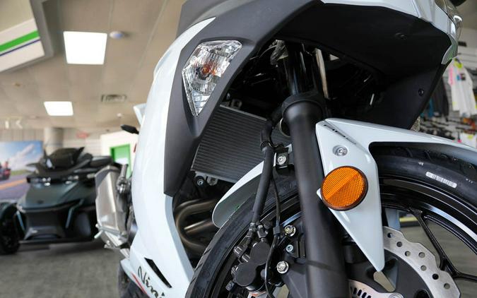 2026 Kawasaki Ninja® 300 ABS