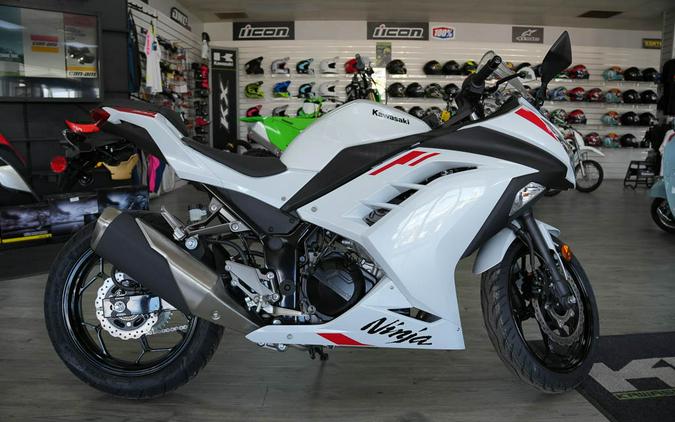 2026 Kawasaki Ninja® 300 ABS