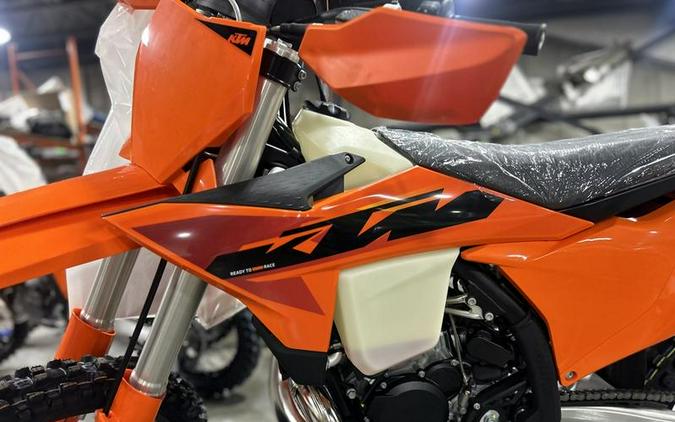 2025 KTM 300 XC