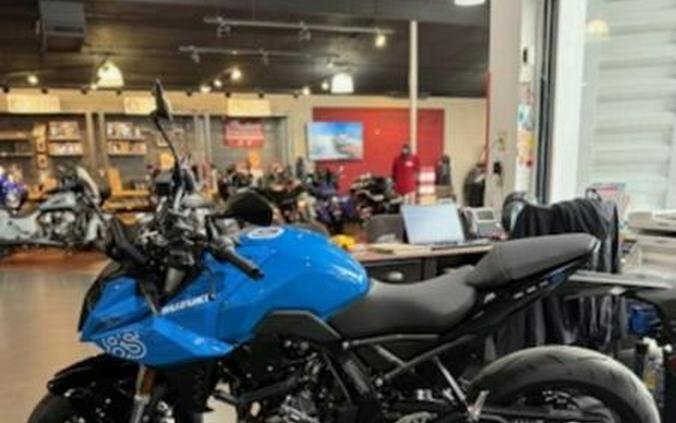 2025 Suzuki GSX-8S