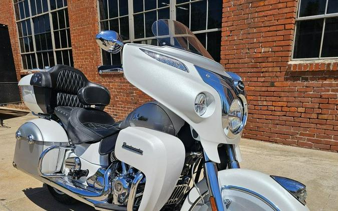 2018 Indian Motorcycle® Roadmaster® ABS Pearl White over Star Silver