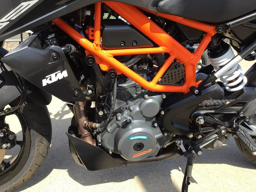 2023 KTM 390 Duke