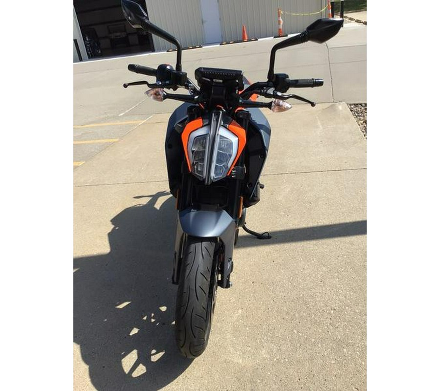 2023 KTM 390 Duke