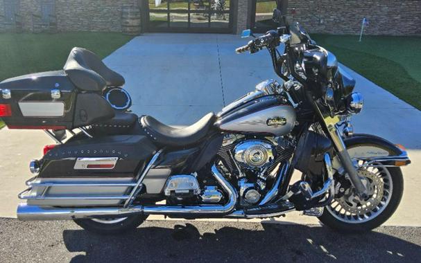 2010 Harley-Davidson Ultra Classic® Electra Glide® Peace Officer Special Edition