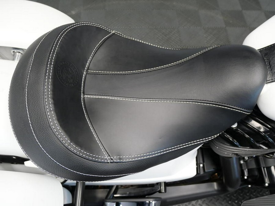2019 Indian Motorcycle® Springfield® Dark Horse® White Smoke