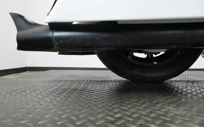 2019 Indian Motorcycle® Springfield® Dark Horse® White Smoke