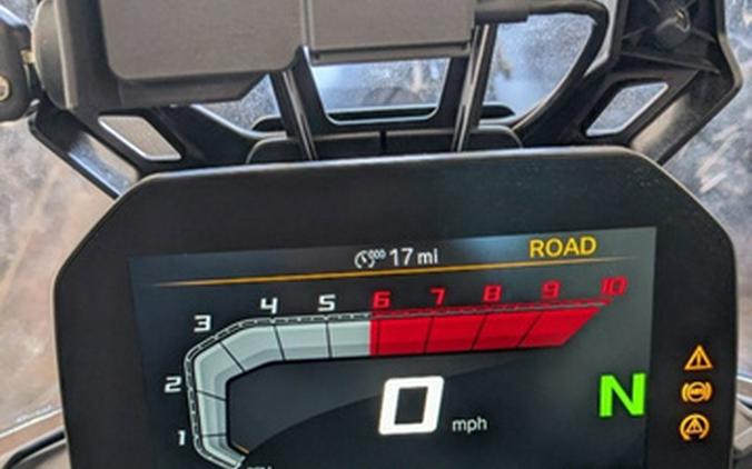 2025 BMW F 900 GS Passion 900 GS